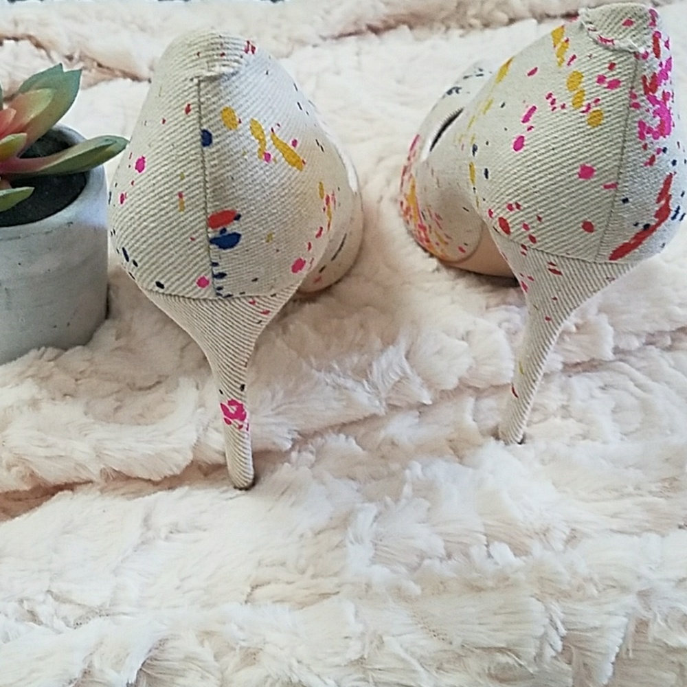 Nude Color Splatter Paint High Heels - Picture 5 of 6